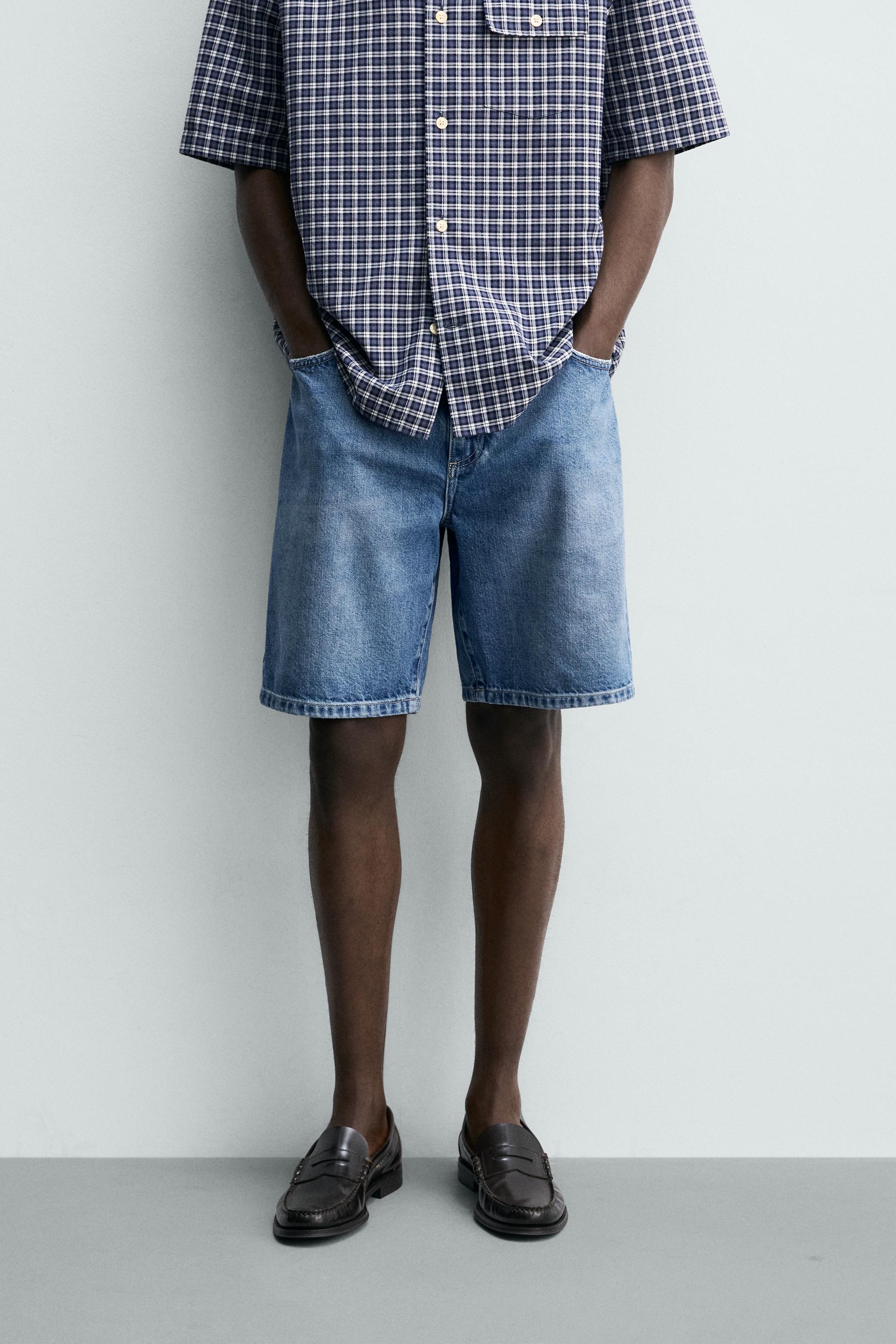 BERMUDA EN JEAN COUPE DROITE